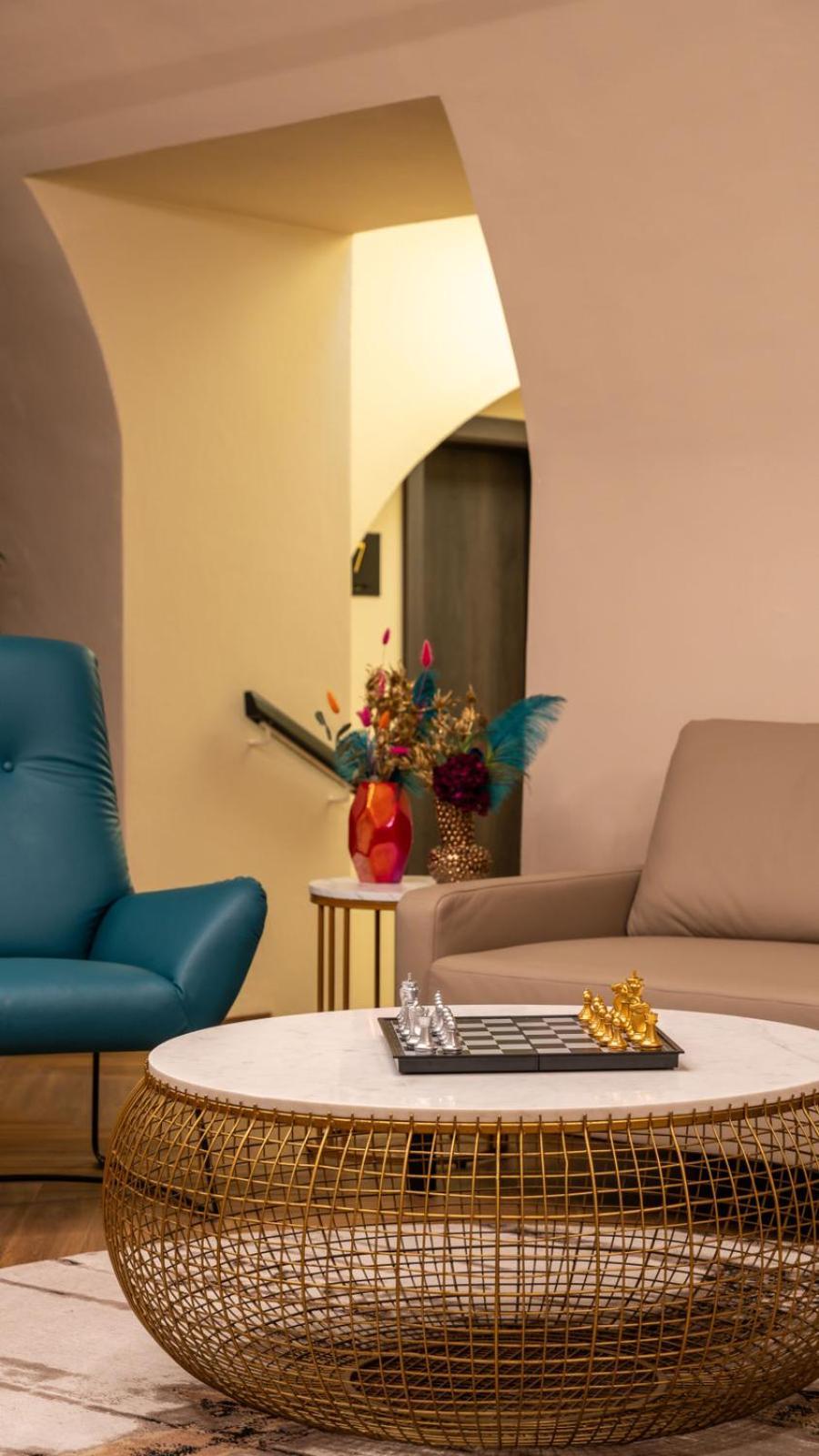 Aparthotel Lavilo Main Square Graz Extérieur photo